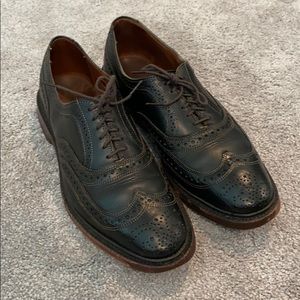 Allen Edmonds McTavish Size 9D Walnut/Brown